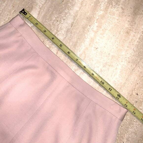 Chanel. Coco Noir Eau De Parfum - 100 ml / 3.4 fl oz - Picture 9 of 13